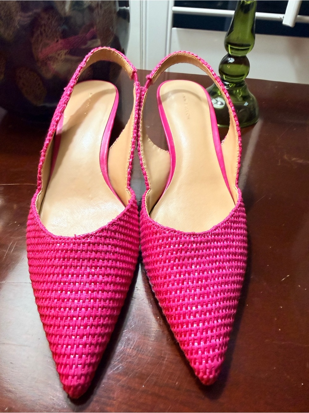 Ann Taylor Hot Pink Woven Pointed Slingback Kitten Heels Size 7